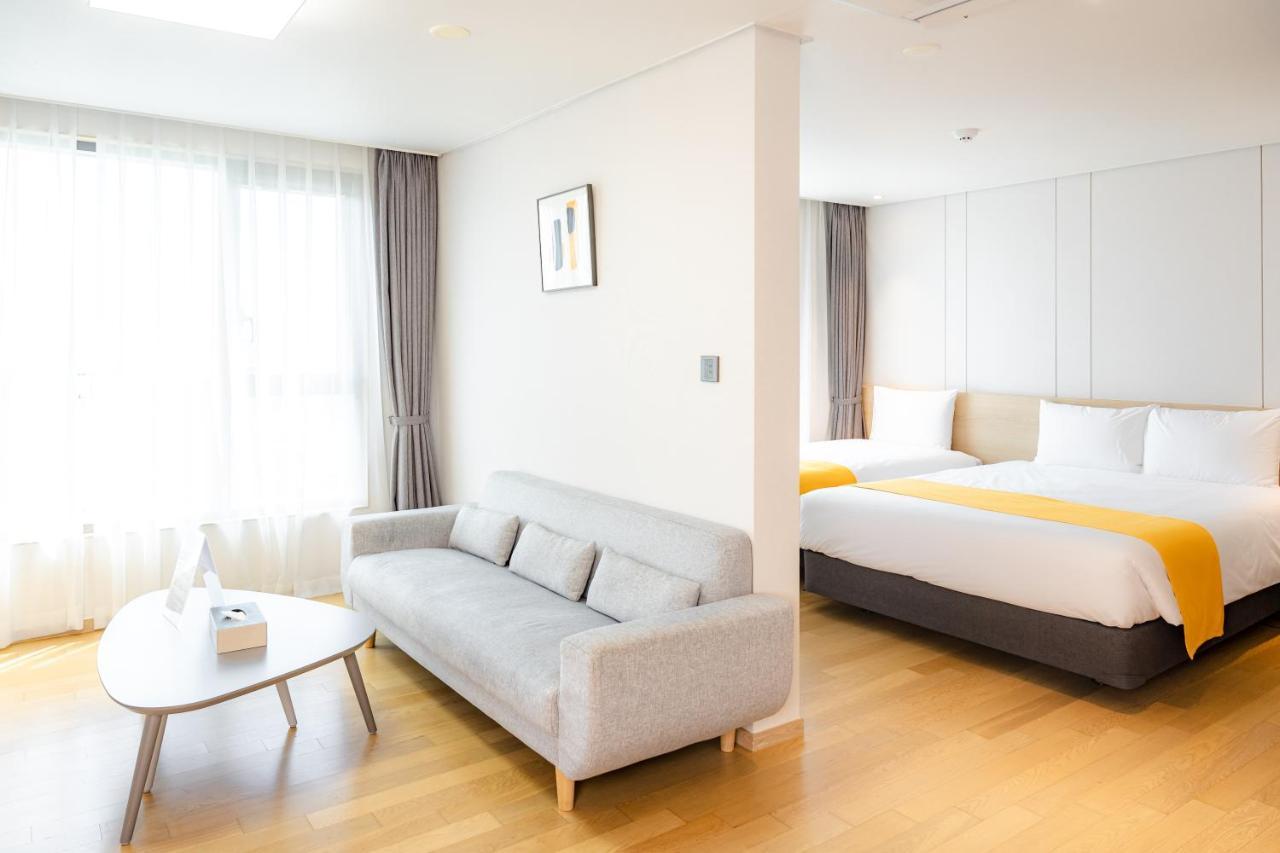 Seogwipo Hills Hotel Ngoại thất bức ảnh