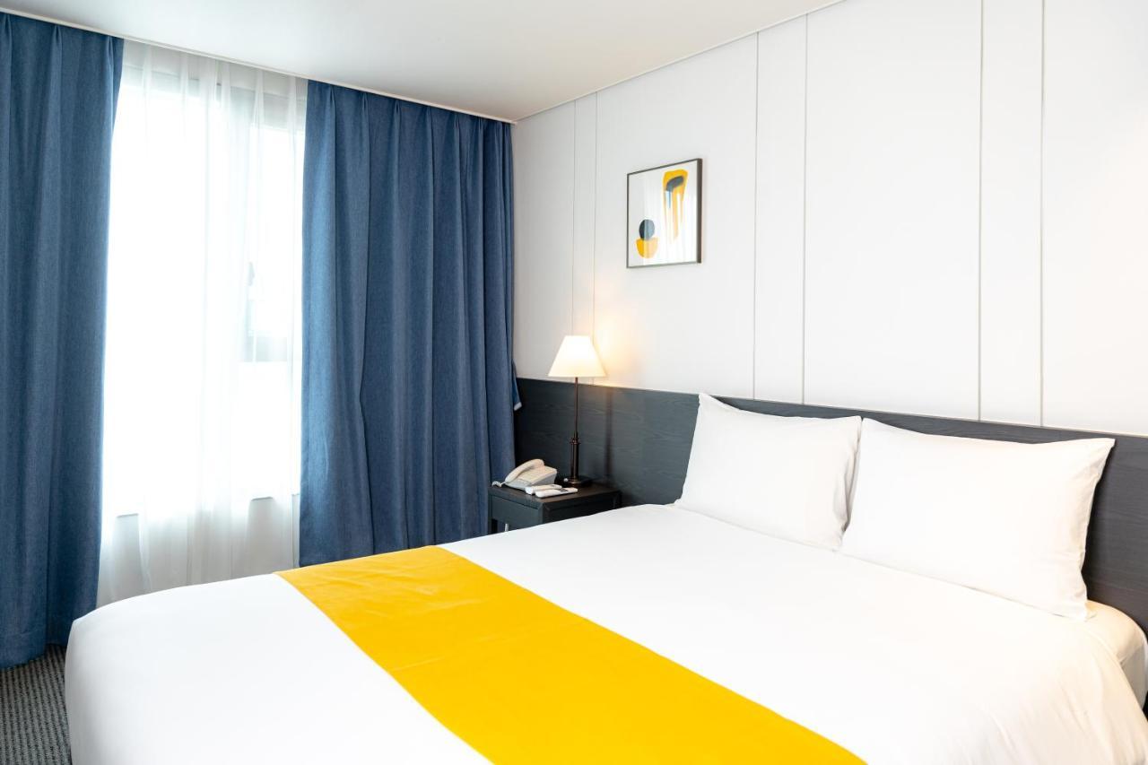 Seogwipo Hills Hotel Ngoại thất bức ảnh