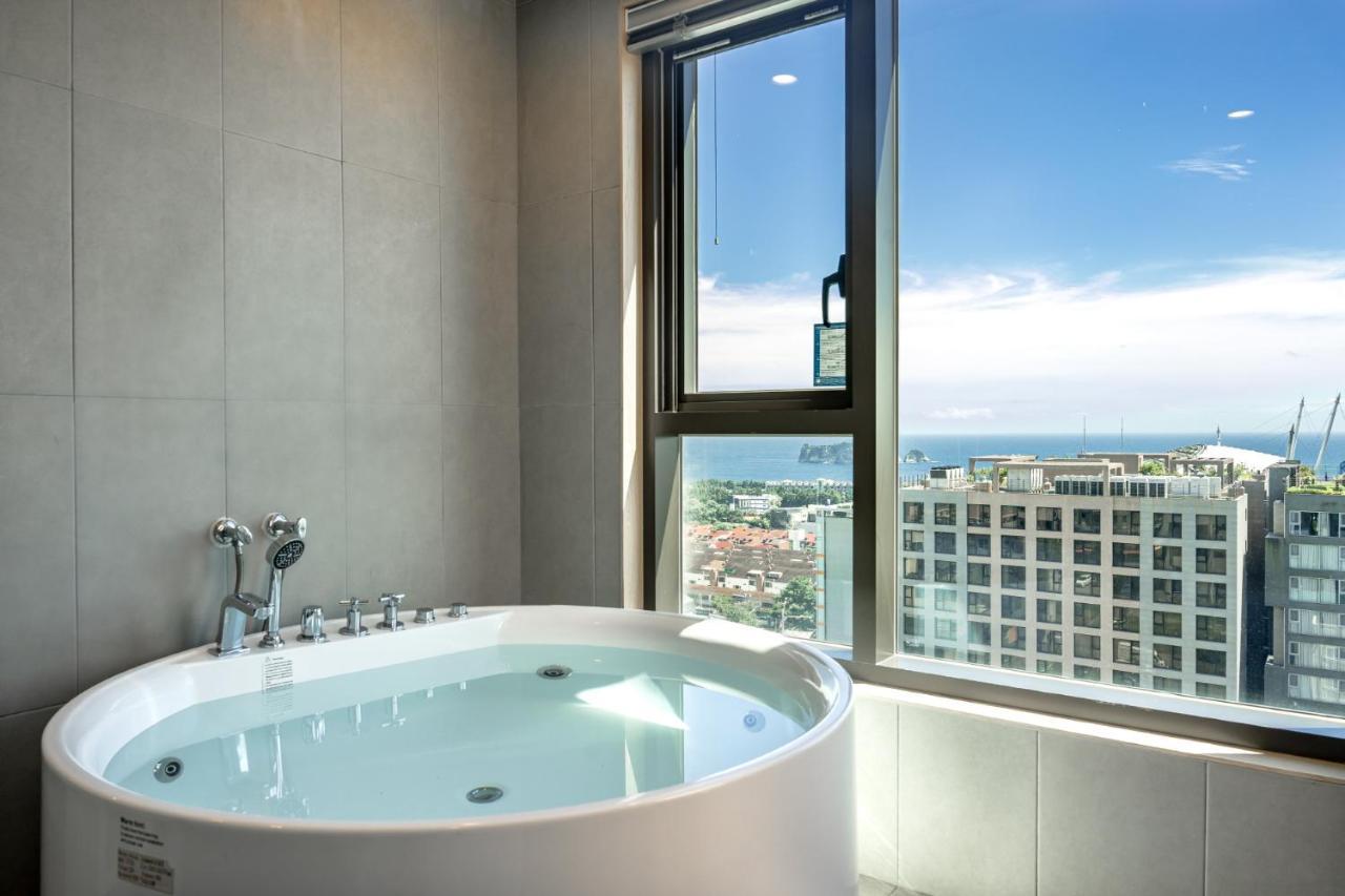 Seogwipo Hills Hotel Ngoại thất bức ảnh