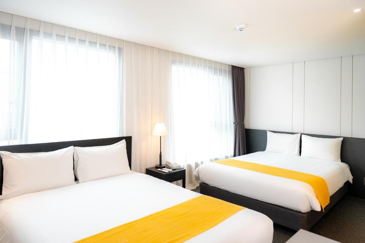 Seogwipo Hills Hotel Ngoại thất bức ảnh